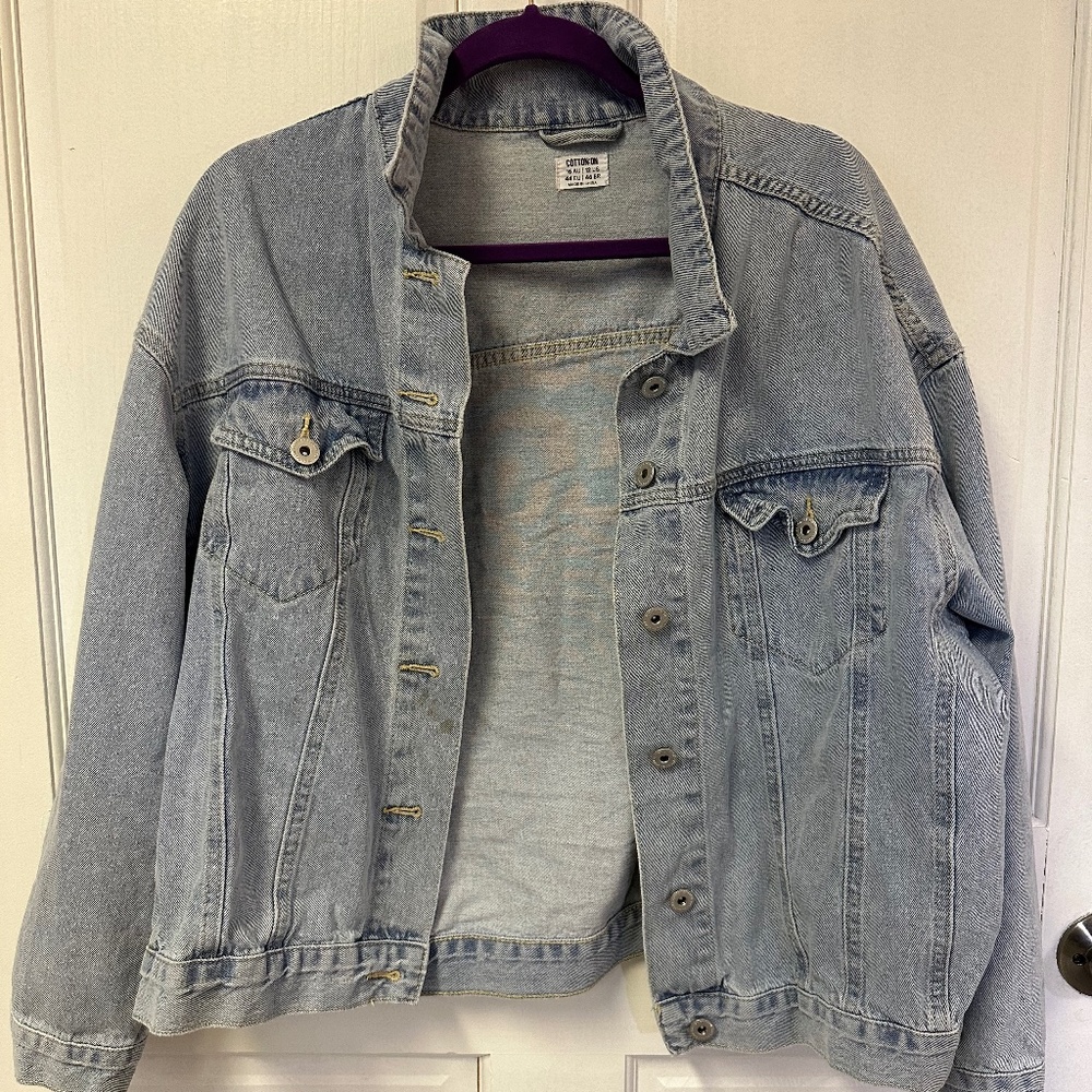 Curve 90's Baggy Blue Denim Jacket!